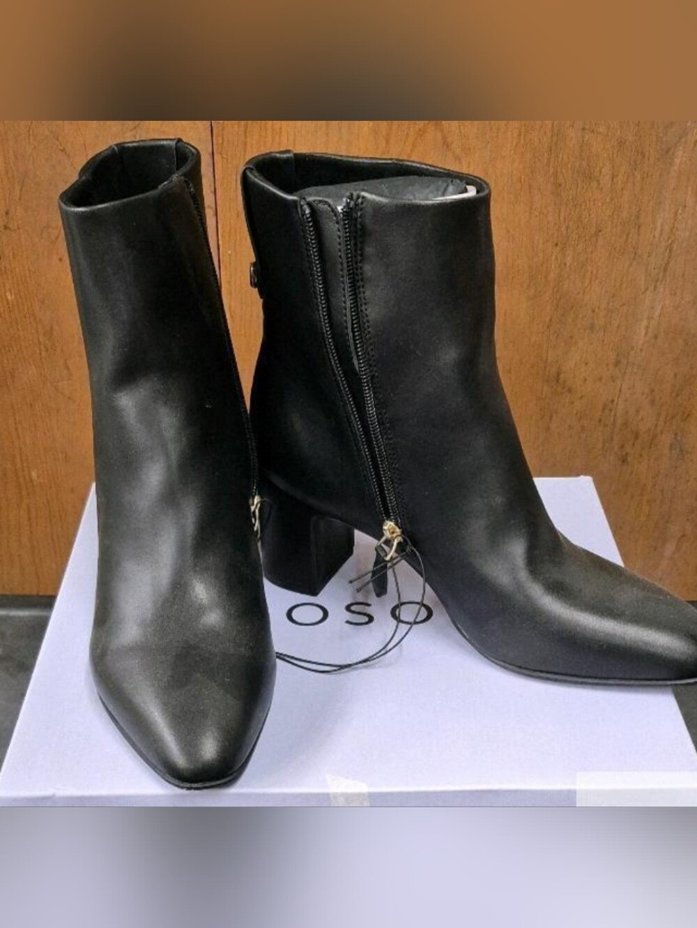 NEW AEROSOLES ANKLE BOOT